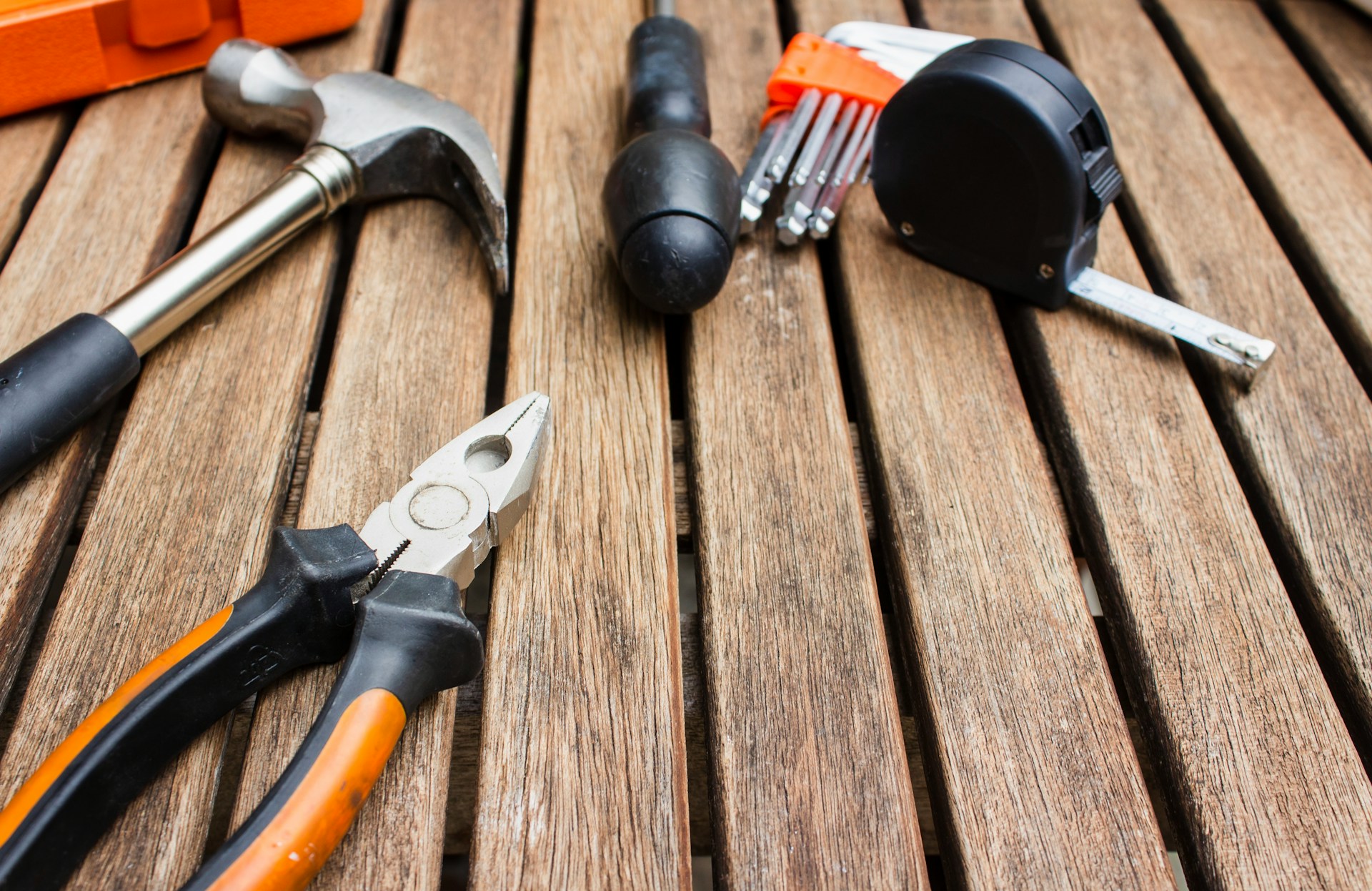 How to Choose Pipe Relining Equipment: Your Complete Guide to Trenchless Repair Tools